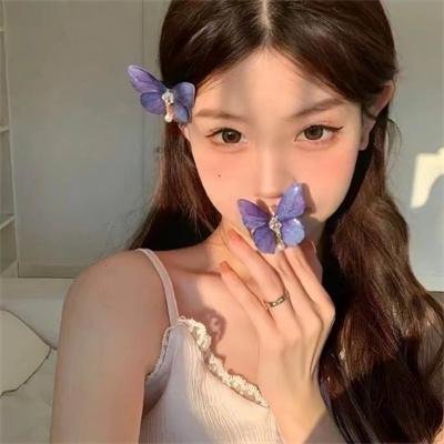 桃花映江山